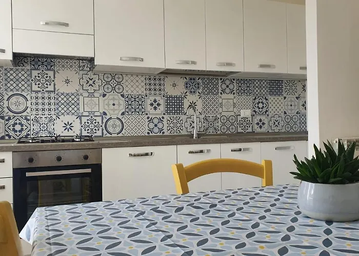 Il Pesce Azzurro דירה פיומבינו